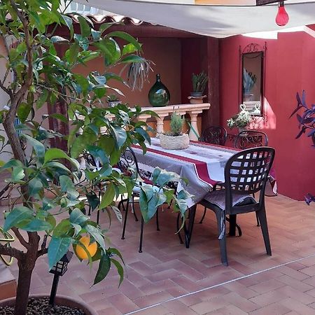 Les Violettes Apartment Ментона Екстериор снимка