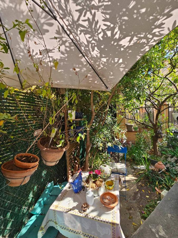 Les Violettes Apartment Ментона Екстериор снимка