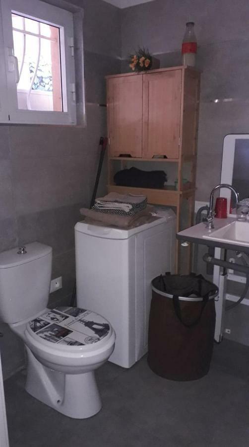 Les Violettes Apartment Ментона Екстериор снимка